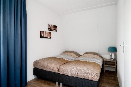007 Sneekermeer 8p. met jacuzzi 007 Sneekermeer 8p. met jacuzzi
