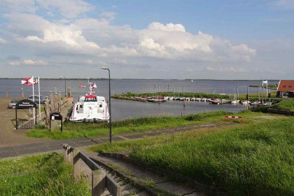 011 Vrijstaande 6 persoons woning aan het Lauwersmeer in Friesland