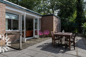 Comfortabele 4 persoons bungalow met bubbelbad in het mooie, bosrijke gebied van Appelscha