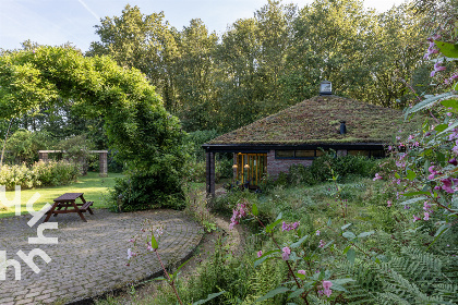 008 Uniek 5 pers vakantiehuis met prachtige tuin, in Nationaal Park Drents   Friese Wold