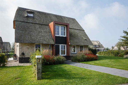 019 Luxe 8 persoons villa, met prive sauna, aan het Tjeukemeer in Friesland