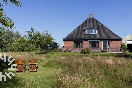 004 Sfeervol 2 pers. voorhuis aan de rand van Eernewoude in het Nationaal Park de Alde Feanen