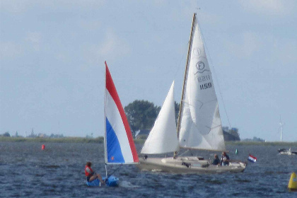 018 Heerlijk 6 persoons vakantiehuis aan het water in Friesland