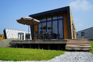 Heerlijk 6 persoons chalet geschikt voor invaliden aan het IJsselmeer in Hindeloopen