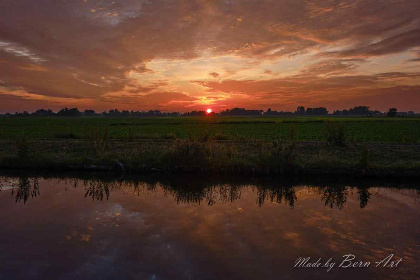 029 Prachtig 4 persoons chalet aan het water gelegen in Friesland