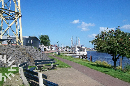 009 Leuk 6 persoons vakantiehuis op 100 meter van het IJsselmeer in Lemmer