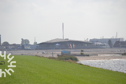 010 Leuk 6 persoons vakantiehuis op 100 meter van het IJsselmeer in Lemmer