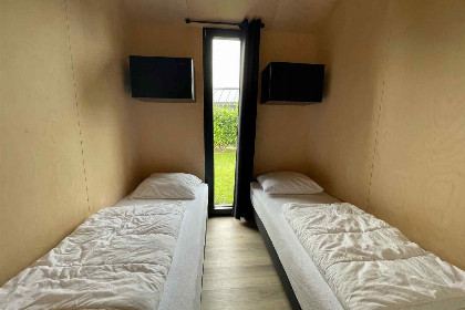 014 Luxe 4 persoons tiny house op vakantiepark Eigen Wijze