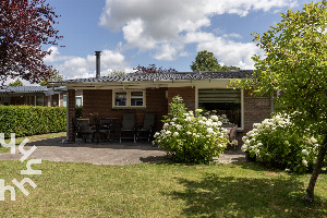 Moderne vakantiewoning voor 6 personen op een rustig vakantiepark nabij het IJsselmeer