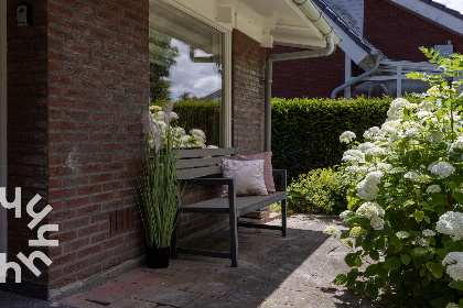 005 Moderne vakantiewoning voor 6 personen op een rustig vakantiepark nabij het IJsselmeer