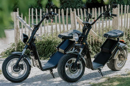 021 Luxe 8 persoons Vissersvilla op Beach Resort Makkum aan het IJsselmeer