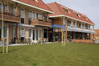 011 Comfortabel 2 persoons wellness appartement in Wellness Waddenresort op Terschelling