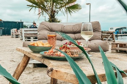 041 Houseboat Agua Dolce met tuin en prive aanlegsteiger aan het Sneekermeer   Paviljoenwei 4 12 | Sneek (Offingawier)