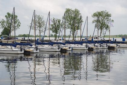 025 Houseboat Aqua Dolce met tuin   Paviljoenwei 4 | Offingawier