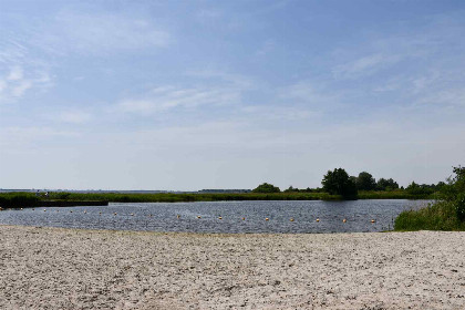 029 Combinatie van twee landelijk gelegen 5 persoons vakantiehuizen nabij het Tjeukemeer