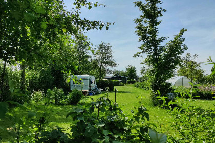 014 Cabin voor twee personen met hottub op een vakantiepark in Scherpenzeel