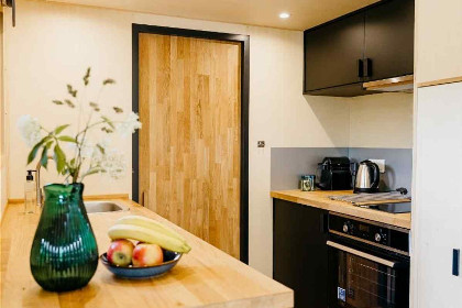 002 Tiny House voor 4 personen op een vakantiepark in Scherpenzeel