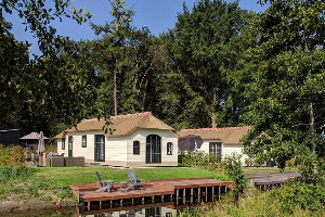 Knus 4 6 pers. Boerderijchalet in Friesland