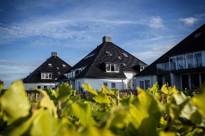 038 Appartement met Havenzicht, gelegen aan het Sneekermeer