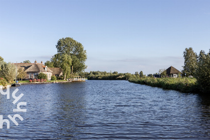 041 Gezellig 6 persoons vakantie appartement, landelijk gelegen in Sonnega, Friesland