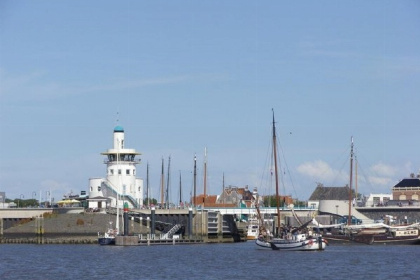 073 Mooi 6 persoons vakantiehuis dichtbij de Waddenzee