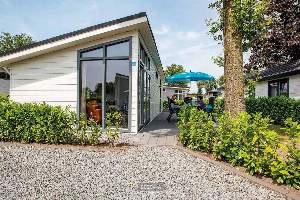 6 persoons chalet op een vakantiepark in Aalst   Gelderland