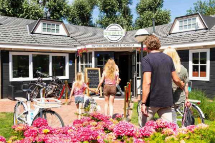 008 Mooi 5 persoons chalet met bubbelbad op vakantiepark Het Esmeer