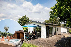 Mooi 5 persoons Wellness chalet op vakantiepark Het Esmeer