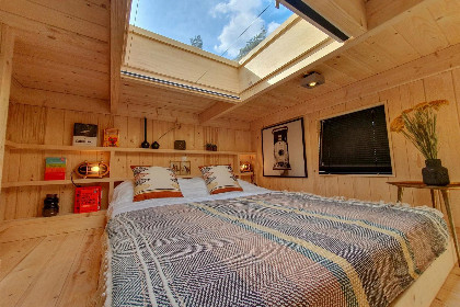 009 2 persoons Tiny House op vakantiepark gelegen tussen de bossen