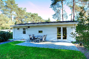 Comfortabel 4 persoons chalet op vakantiepark Beekbergen