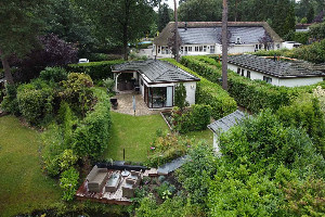 Prachtig gelegen 4 persoons vakantiehuis op een vakantiepark nabij Wageningen en Ede