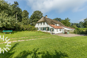 Prachtig gelegen 10 persoons vakantieboerderij in Berg en Dal