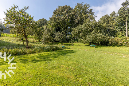 010 Prachtig gelegen 10 persoons vakantieboerderij in Berg en Dal