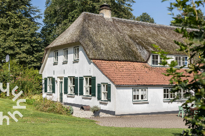 043 Prachtig gelegen 10 persoons vakantieboerderij in Berg en Dal