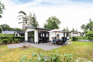 Basic chalet voor 5 personen op vakantiepark 't Gelloo in Ede