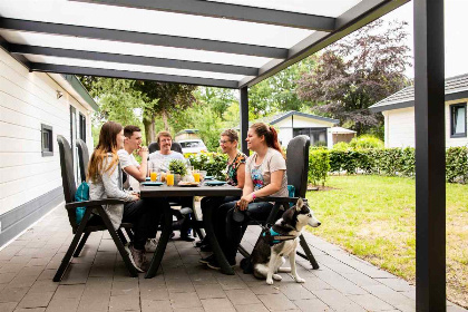 017 Basic chalet voor 5 personen op vakantiepark 't Gelloo in Ede