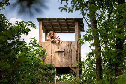 010 Heerlijk 4 persoons vakantiehuis met Hottub en Sauna op vakantiepark 't Gelloo