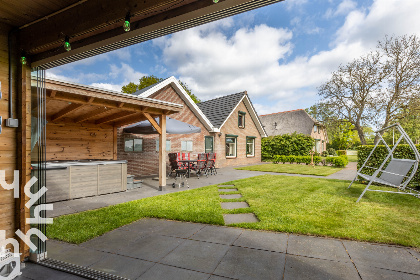 024 Zes persoons vakantiehuis met sauna en bubbelbad op de Veluwe