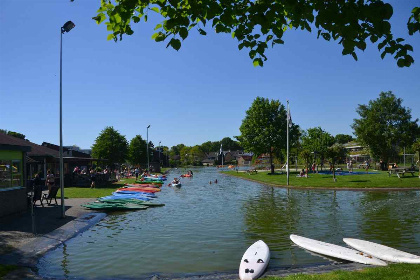 045 Eenvoudig 6 persoons chalet op vakantiepark in de bosrijke omgeving van Ermelo