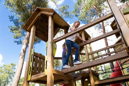 014 Modern 4 persoons vakantiehuis met sauna nabij Garderen op de Veluwe