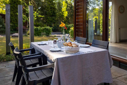 012 Chalet voor 5 personen met zonnige ligging op een vakantiepark op de Veluwe