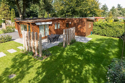 016 Chalet voor 5 personen met zonnige ligging op een vakantiepark op de Veluwe