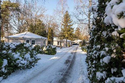 001 Comfortabele vrijstaande 6 persoons vakantiewoning op een vakantiepark in Harderwijk