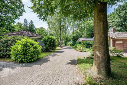 016 Luxe vrijstaande bungalow voor vier personen