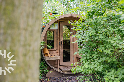 005 Prachtig gelegen 5 persoons vakantiehuis met hottub en barrelsauna in de Achterhoek