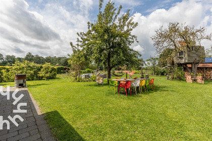 018 Prachtig10 persoons vakantiehuis met sauna, ruim en modern ingericht in de Achterhoek