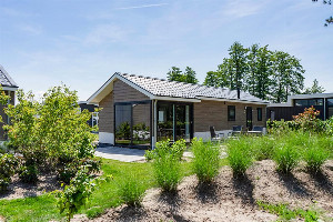 Comfortabel 4 persoons chalet op een vakantiepark aan het Veluwemeer