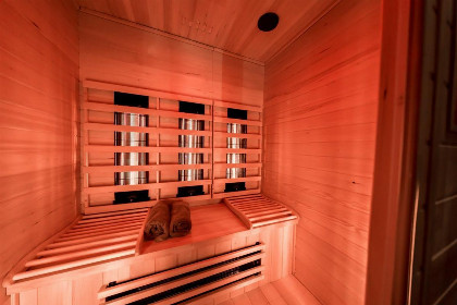 009 Luxe 2 persoons chalet met sauna en ligbad op een vakantiepark aan het Veluwemeer