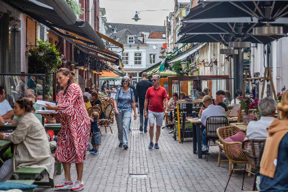 023 Heerlijk 4 persoons vakantiehuis op een vakantiepark aan de Maas