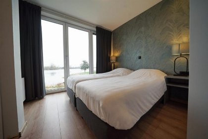 009 Maas Villa Havenzicht | 10 personen